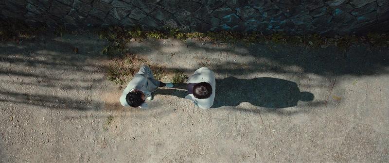 Фильм Тот, кто сидит внутри (2019)