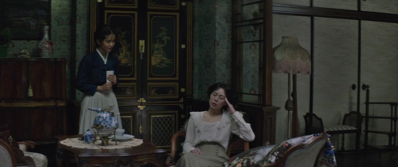 Фильм Служанка (2016)