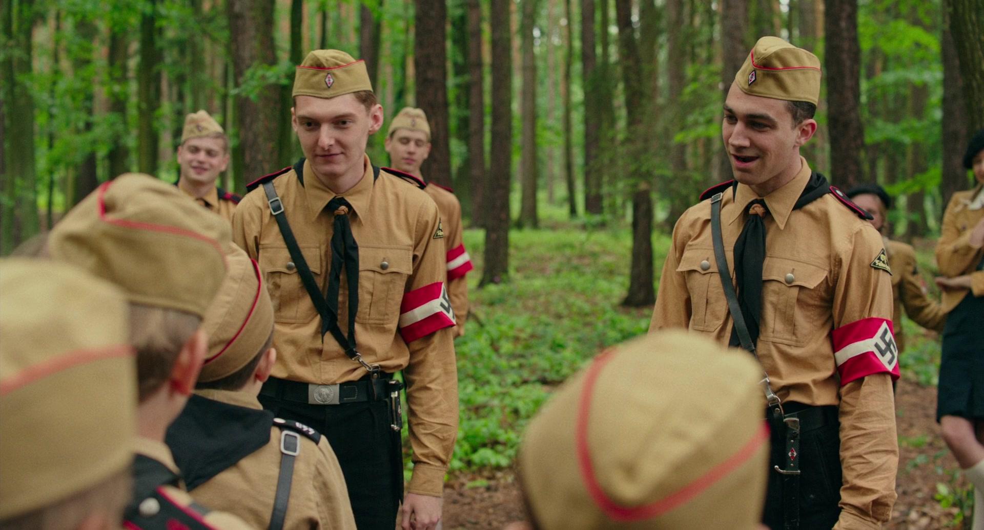 Фильм Кролик Джоджо (2019)