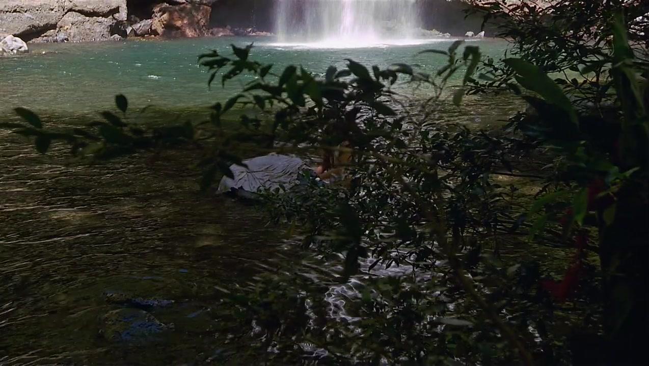 Фильм Возвращение в Голубую лагуну (1991)