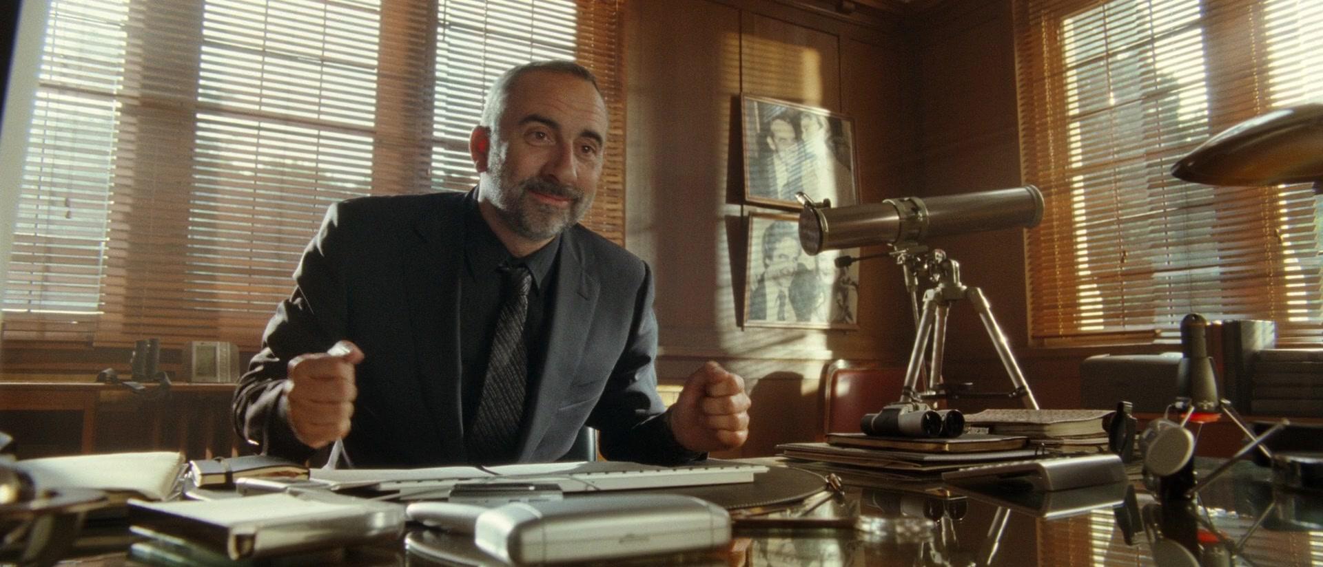 Фильм По ту сторону кровати (2008)