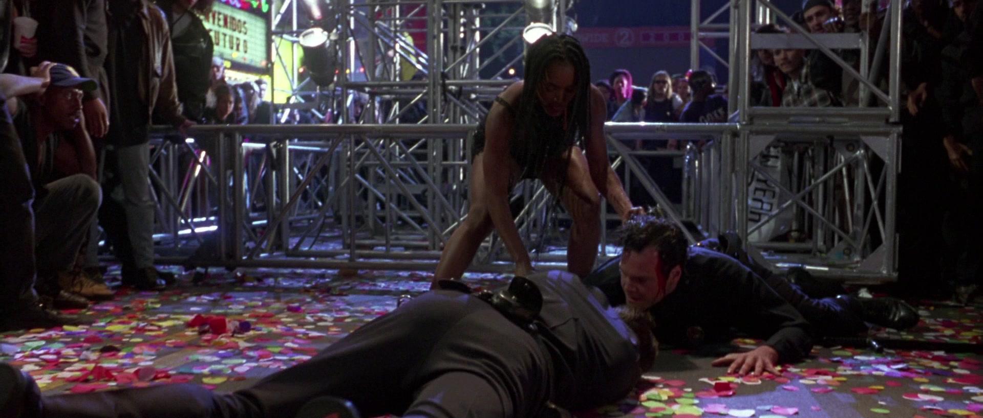 Фильм Странные дни (1995)