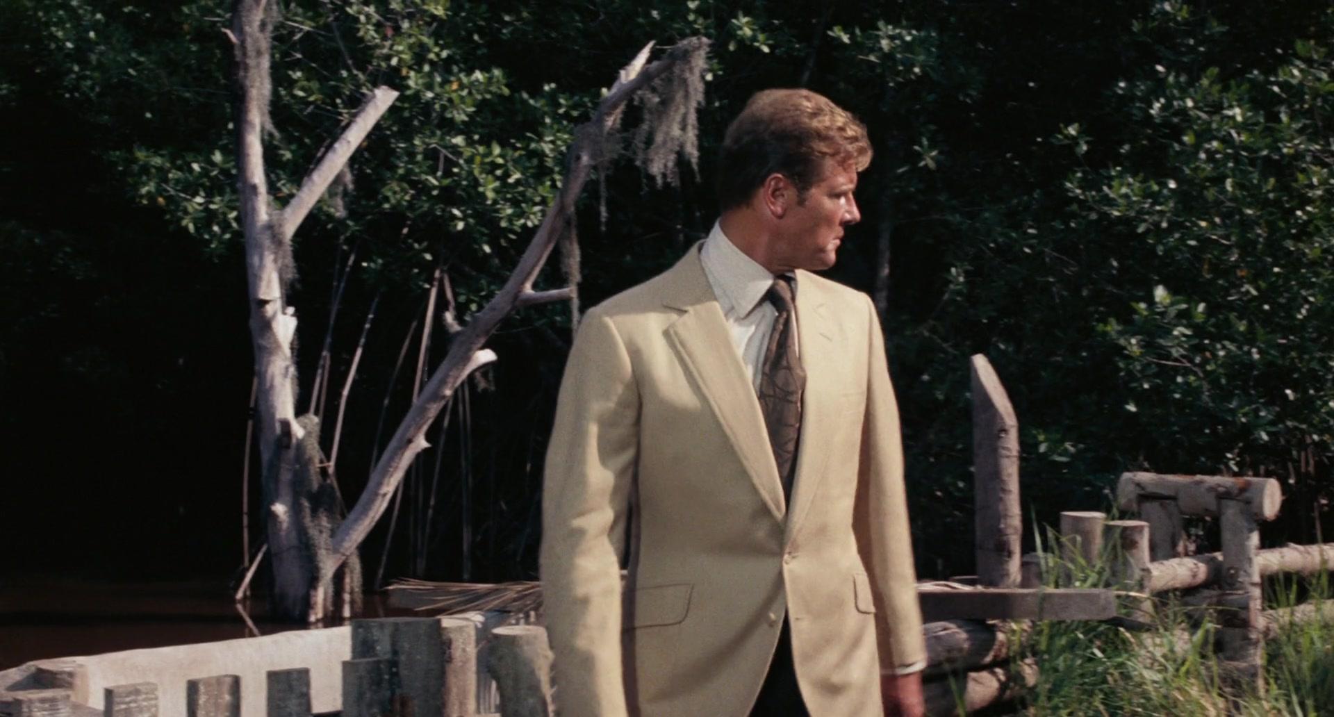 Фильм Живи и дай умереть (1973)