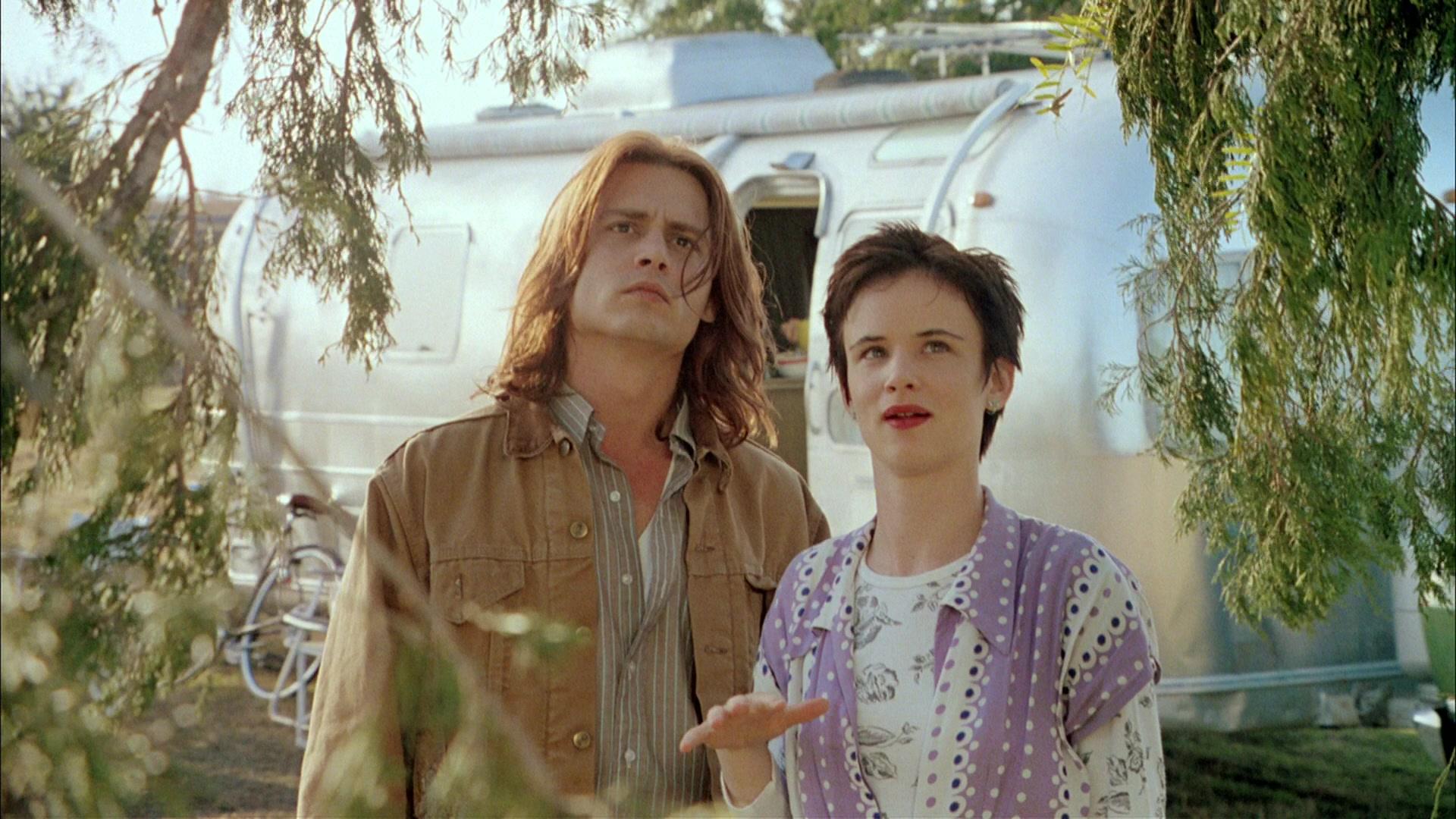 Фильм Что гложет Гилберта Грейпа (1993)