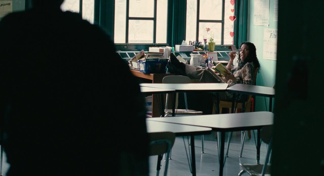 Фильм Отверженная (2011)