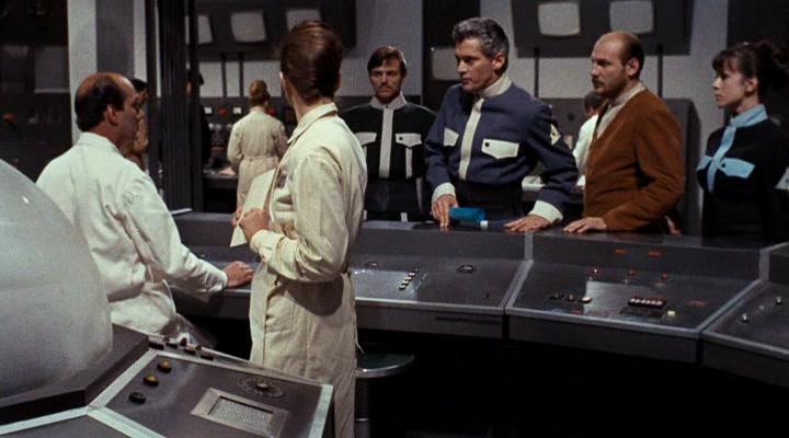 Фильм Дикая-дикая планета (1966)