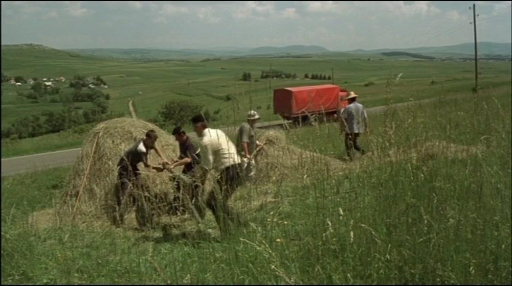 Фильм Красный грузовик серого цвета (2004)