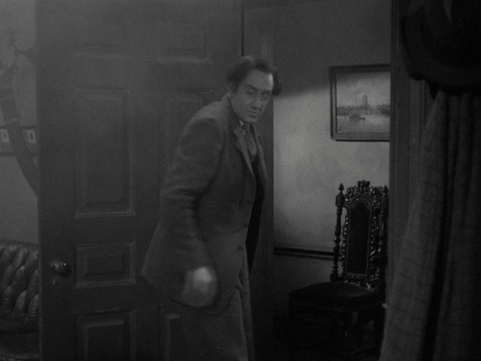 Фильм Паучиха (1943)