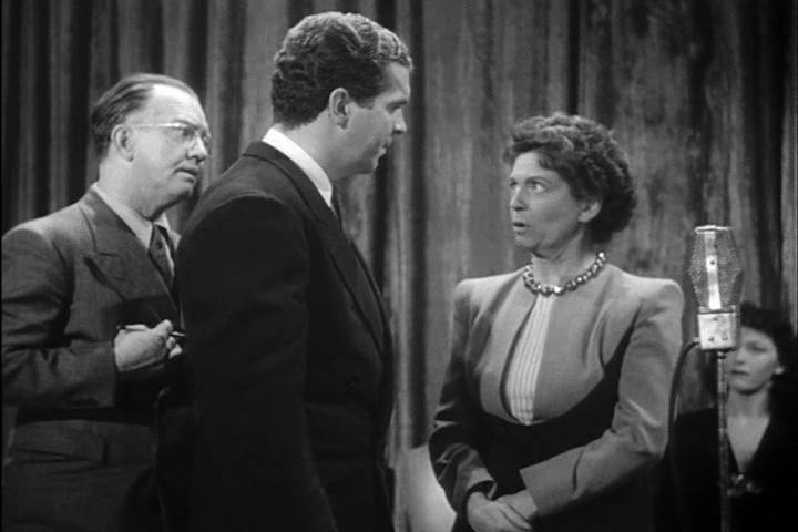 Фильм Алый ключ (1945)