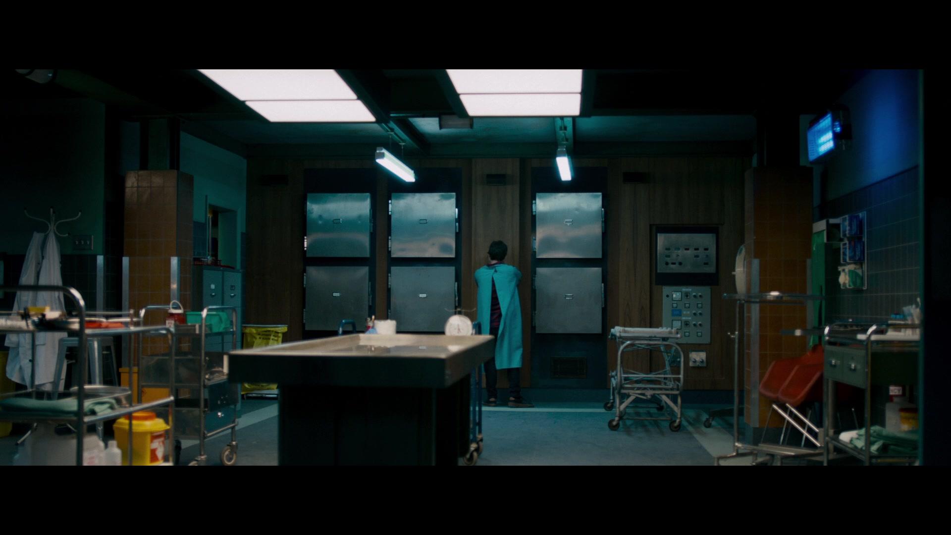 Фильм Демон внутри (2016)