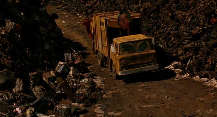 Фильм Назад в темноту (1991)
