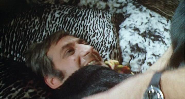Фильм Пять кукол для августовской луны (1970)