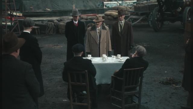 2 серия, 3 сезона, сериала Острые козырьки (2013)