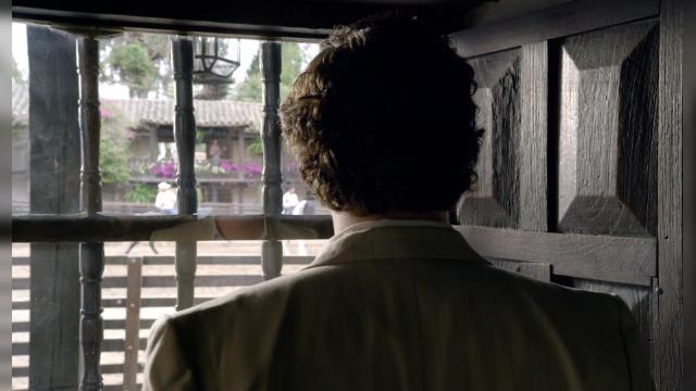 The Palace In Flames - 4 серия, 1 сезона, сериала Нарко (2015)