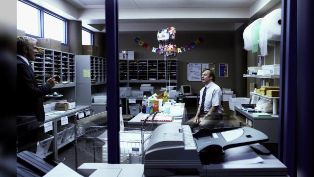 Rico - 8 серия, 1 сезона, сериала Лучше звоните Солу (2015)