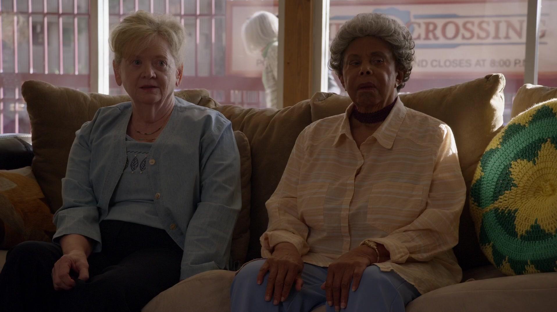 Сериал Лучше звоните Солу (2015) 3 сезон 9 эпизод