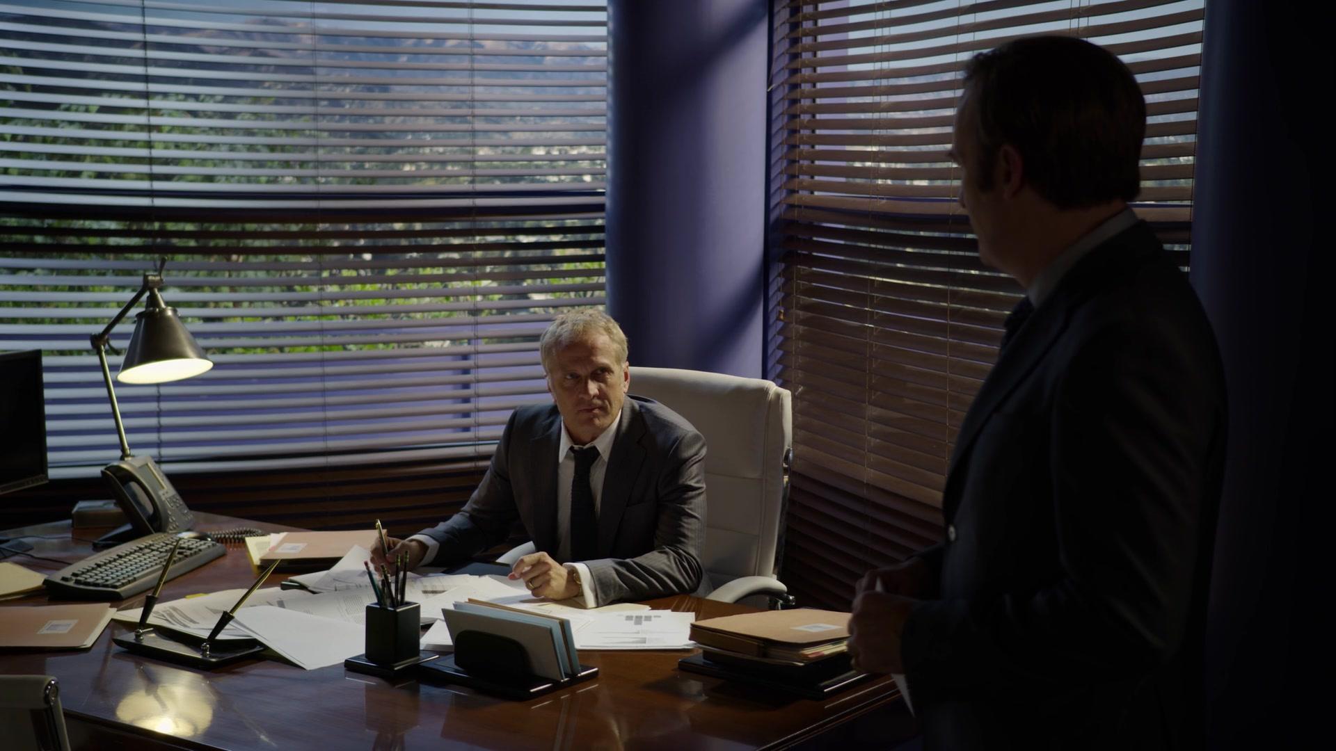 Сериал Лучше звоните Солу (2015) 4 сезон 6 эпизод