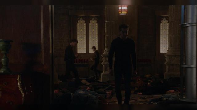 By the Light of Dawn - 10 серия, 2 сезона, сериала Сумеречные охотники (2016)