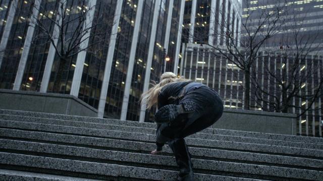 Неудачная реализация (2) - 16 серия, 3 сезона, сериала Сотня (2014)