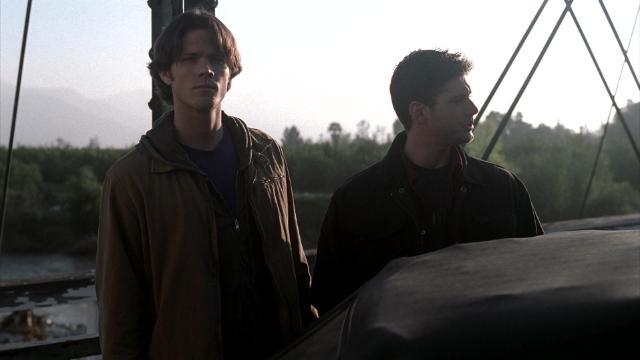 Пилотная серия - 1 серия, 1 сезона, сериала Сверхъестественное (2005)