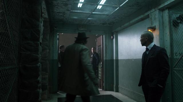 Мёртвые не чувствуют холода - 13 серия, 2 сезона, сериала Готэм (2014)
