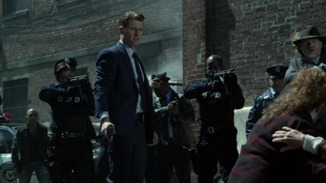 День в Нэрроуз - 7 серия, 4 сезона, сериала Готэм (2014)