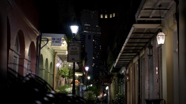 Crescent City - 13 серия, 1 сезона, сериала Древние (2013)