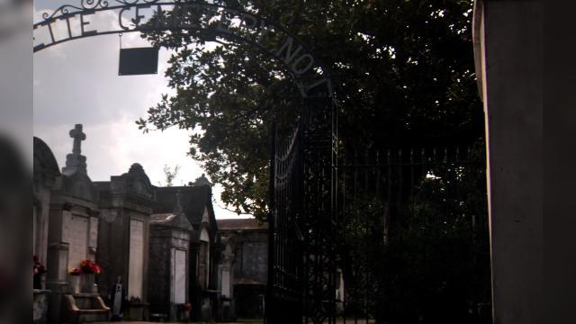 Night Has a Thousand Eyes - 18 серия, 2 сезона, сериала Древние (2013)