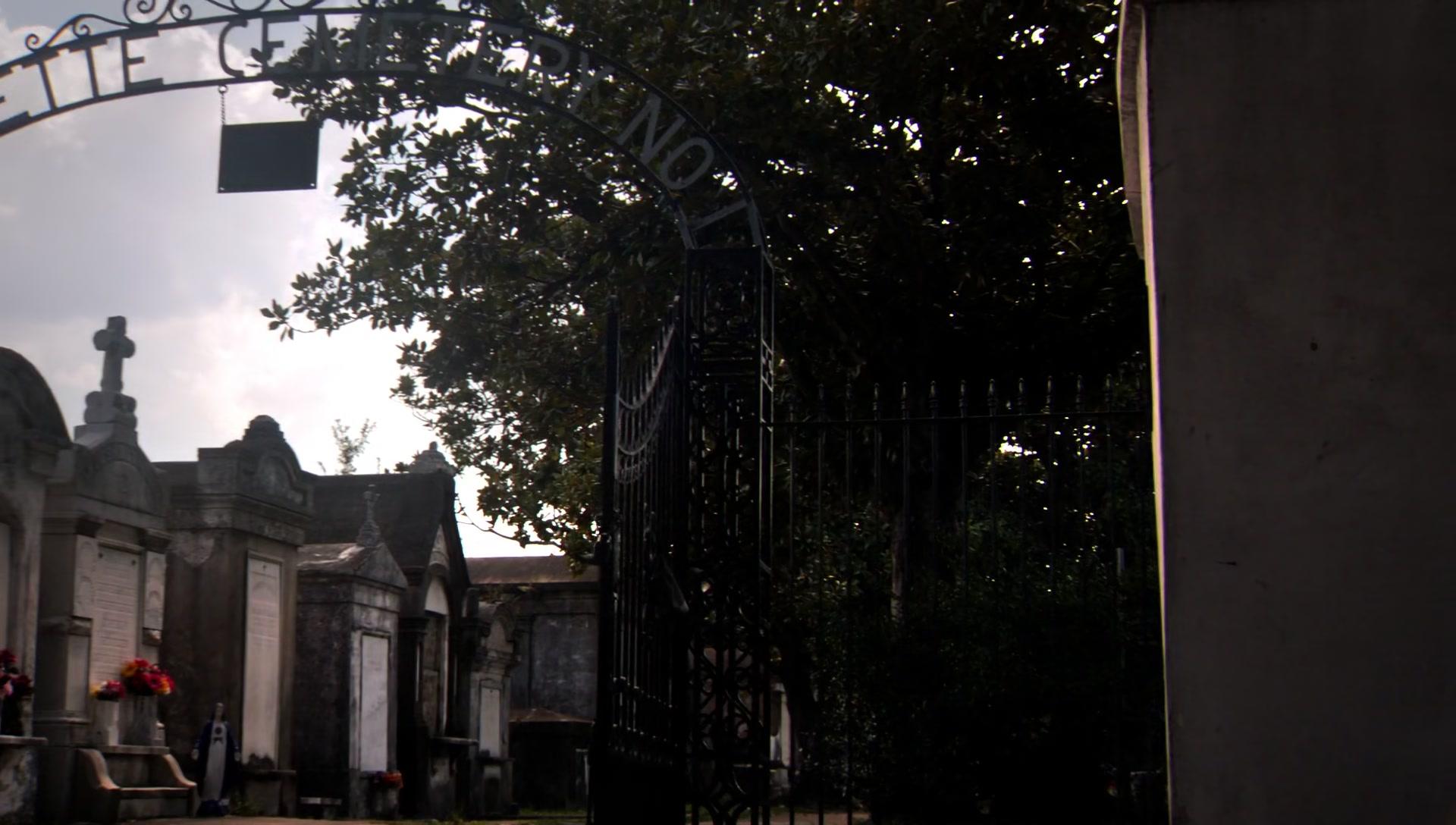 Сериал Древние (2013) 2 сезон 18 эпизод