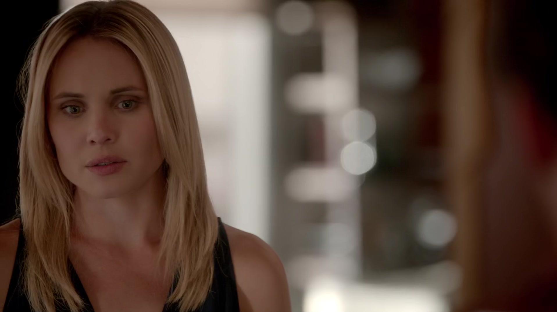 Сериал Древние (2013) 3 сезон 6 эпизод