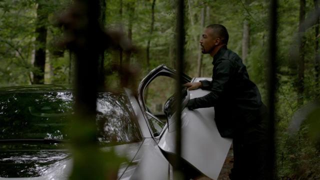 Haunter of Ruins - 3 серия, 4 сезона, сериала Древние (2013)