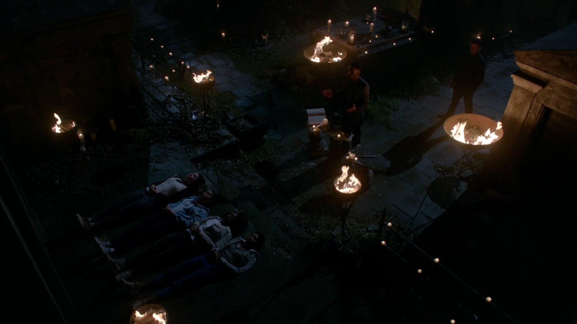 Сериал Древние (2013) 4 сезон 7 эпизод