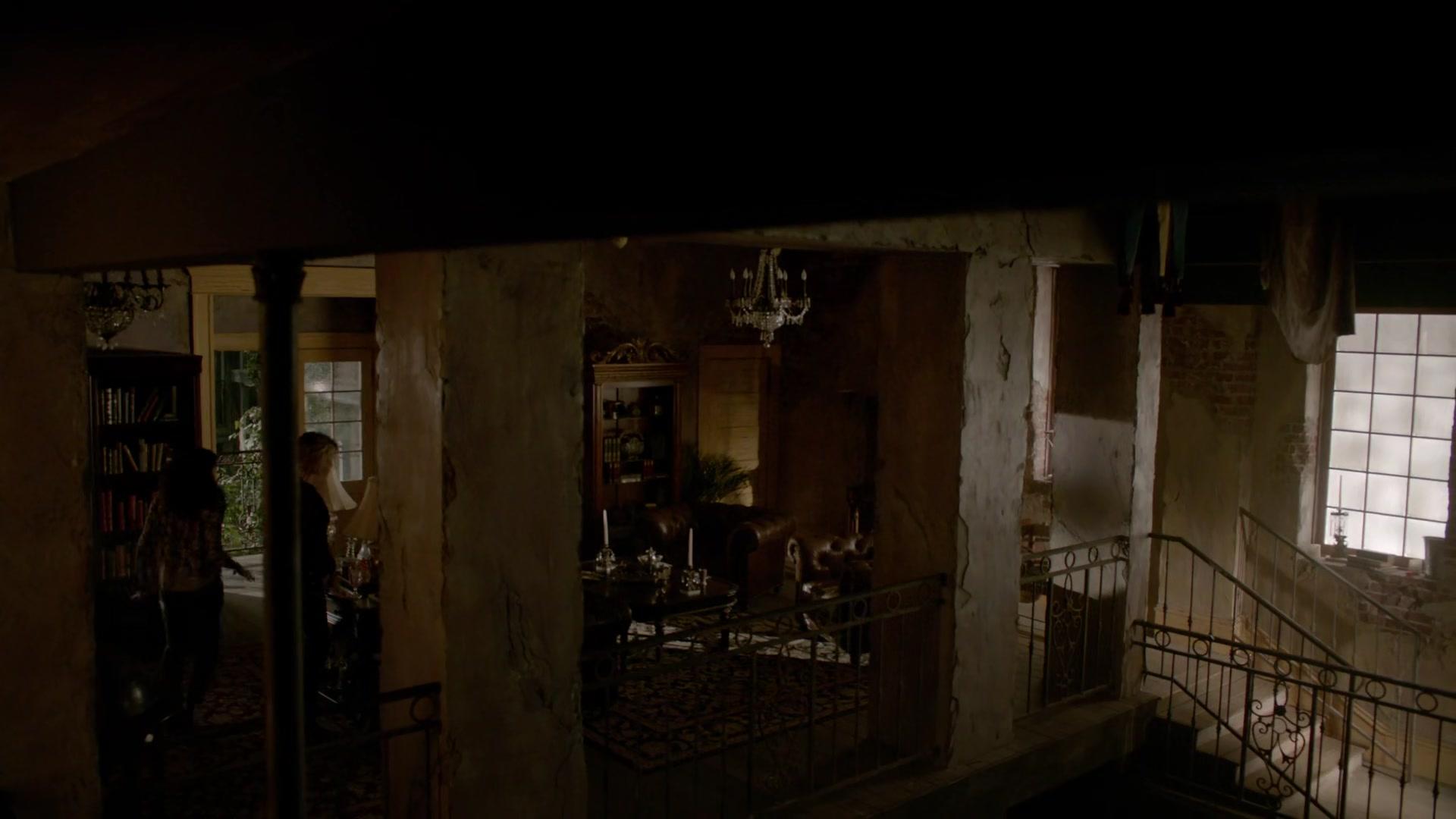 Сериал Древние (2013) 4 сезон 13 эпизод