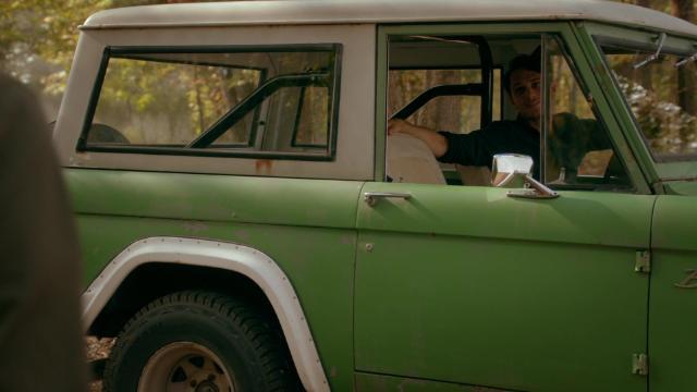 There in the Disappearing Light - 10 серия, 5 сезона, сериала Древние (2013)