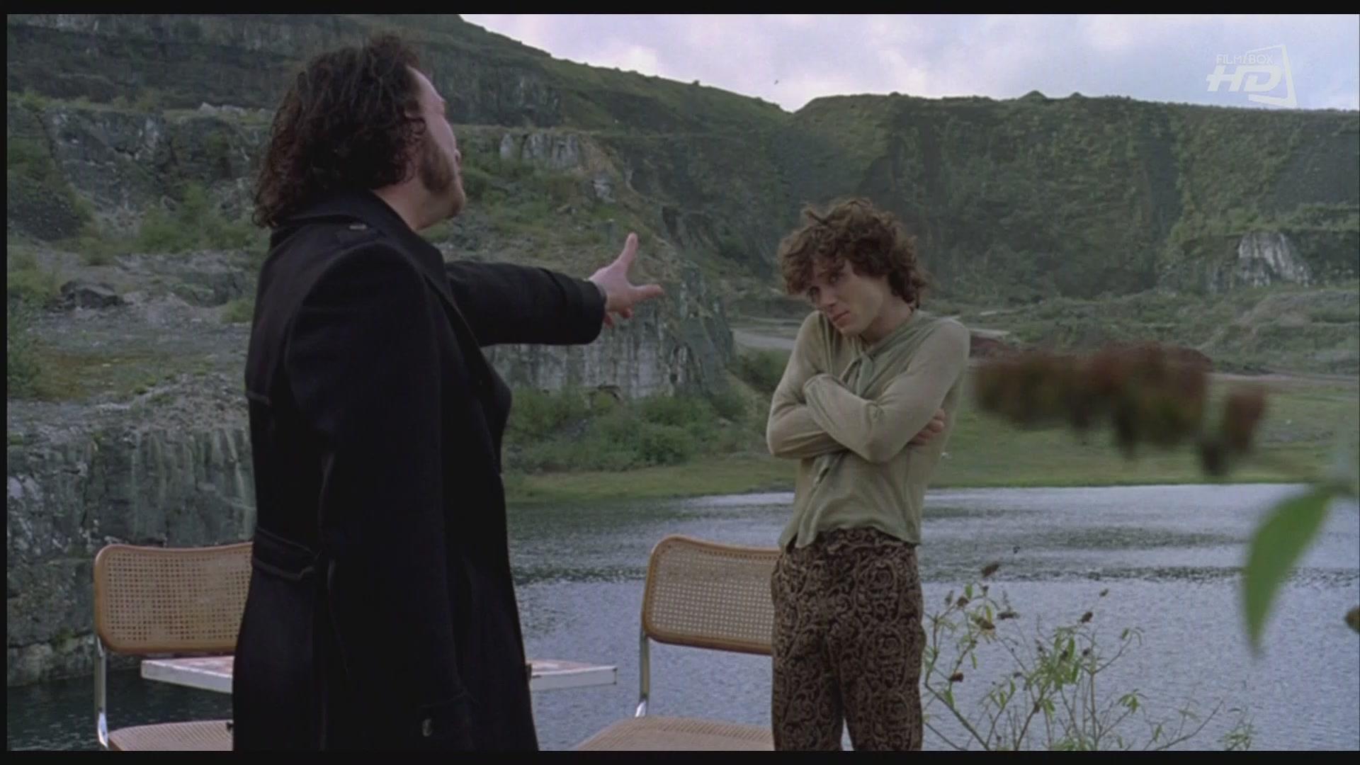 Фильм Завтрак на Плутоне (2005)