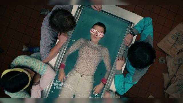 Часть девятая: Репей - 9 серия, 4 сезона, сериала Очень странные дела (2016)