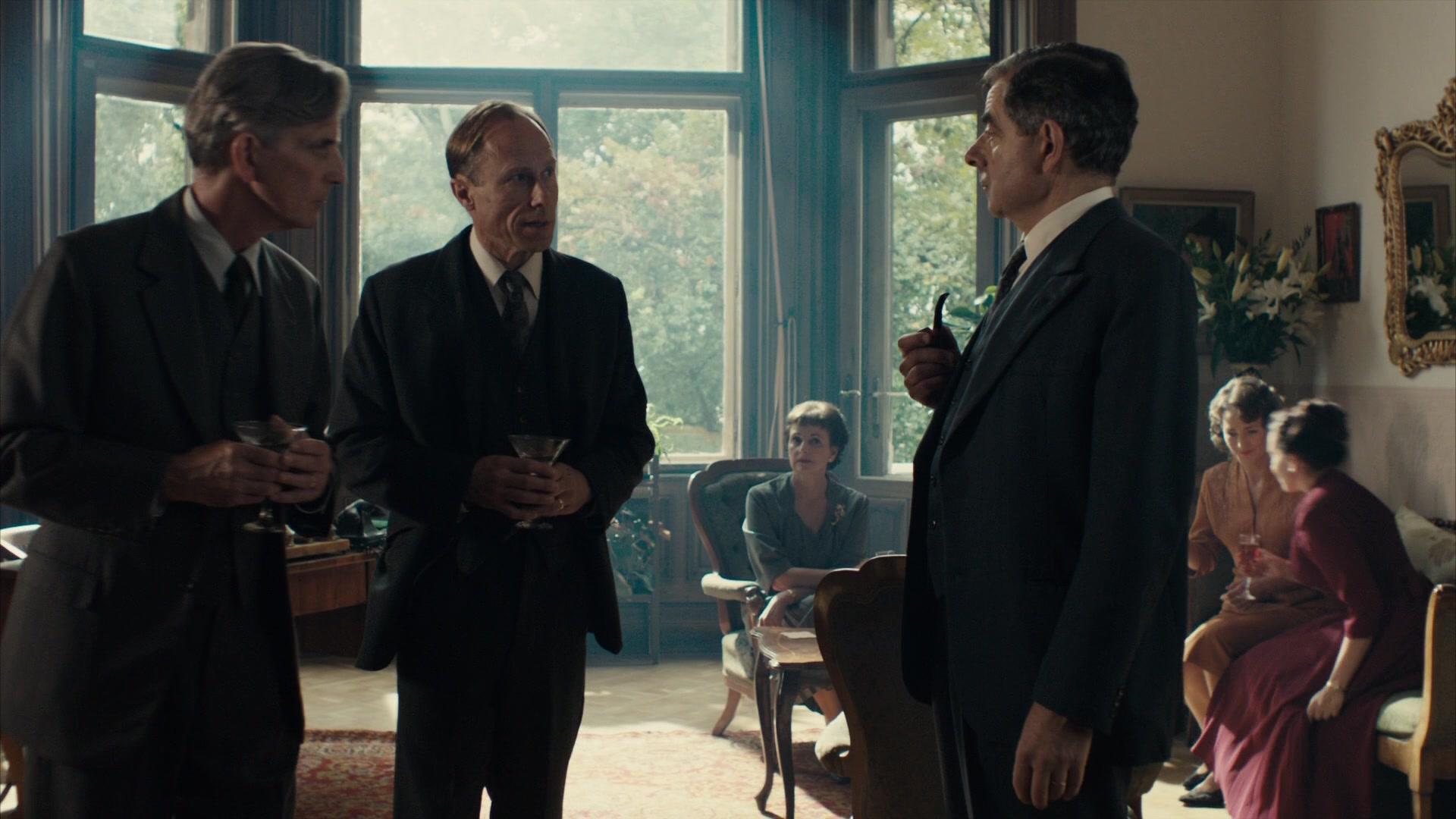 Фильм Мегрэ расставляет сети (2016)