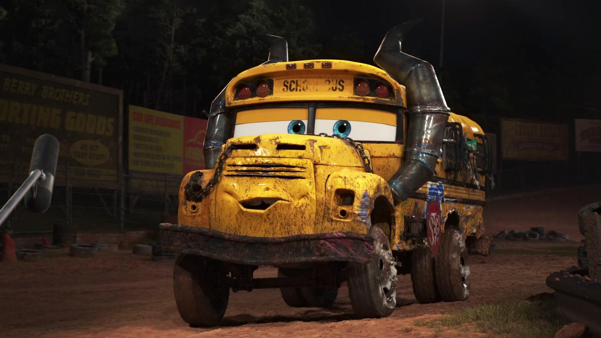 Фильм Школа гонок мисс Крошки (2017)