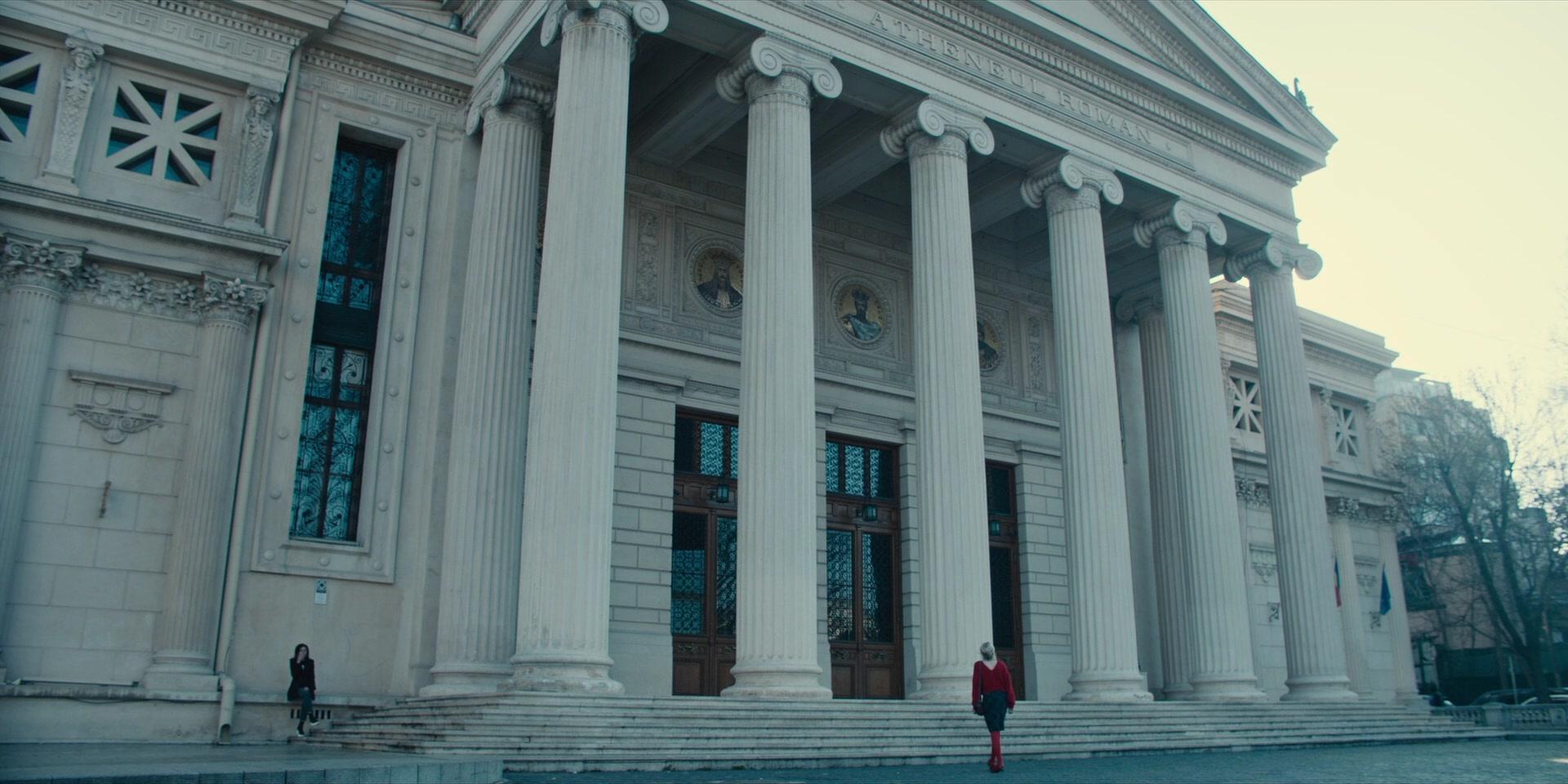 Фильм Наблюдающий (2022)