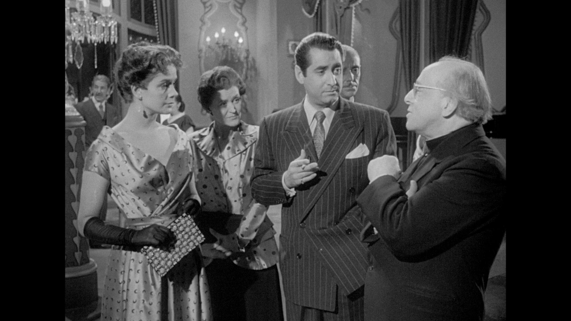 Фильм Он (1953)