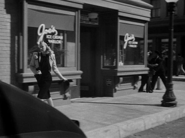 Фильм Тени над Китайским кварталом (1946)