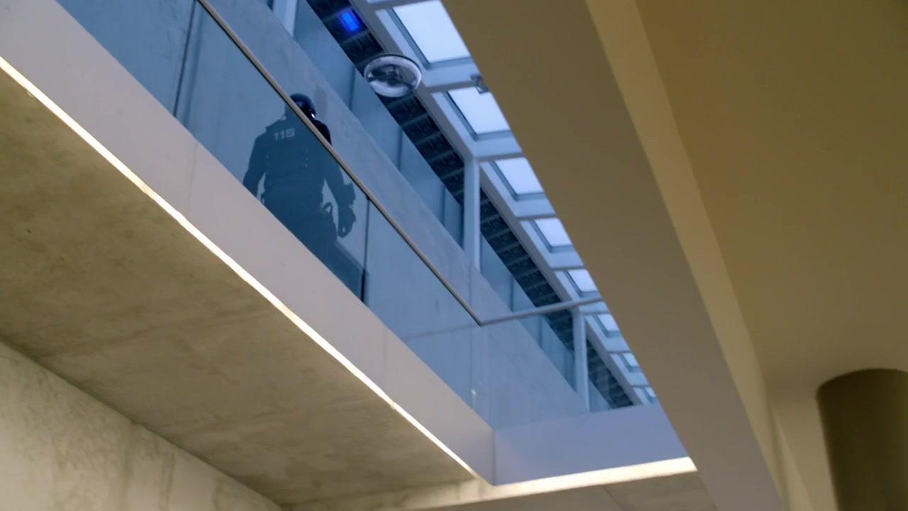 Сериал Почти человек (2013) 1 сезон 1 эпизод