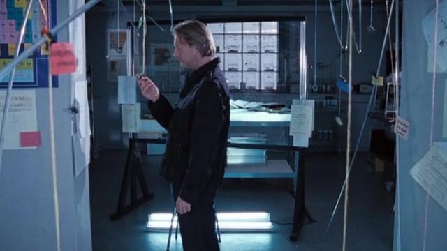 3 серия, 3 сезона, сериала Портал юрского периода (2007)
