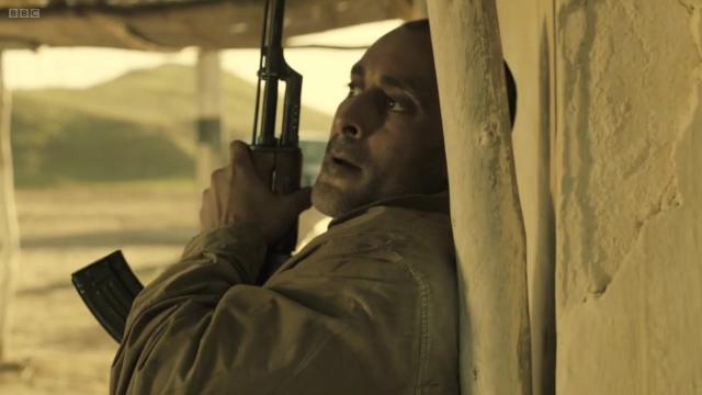 Mort - 1 серия, 1 сезона, сериала Под прицелом (2012)