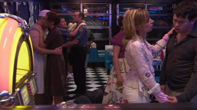 Daddy's Little Girl - 9 серия, 4 сезона, сериала Четыре тысячи четыреста (2004)