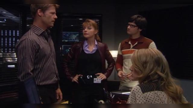 Ghost in the Machine - 11 серия, 4 сезона, сериала Четыре тысячи четыреста (2004)