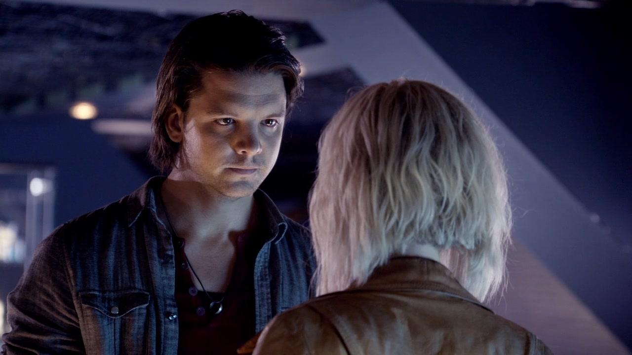 Сериал Портал юрского периода (2007) 5 сезон 6 эпизод