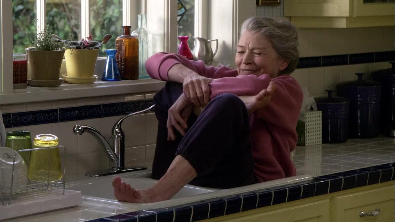 Сериал Большая буква «Р» (2010) 2 сезон 1 эпизод