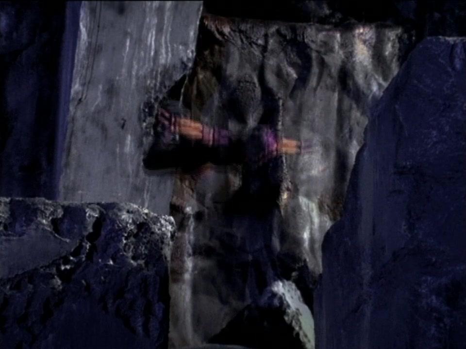 Сериал Далеко во Вселенной (1999) 2 сезон 3 эпизод