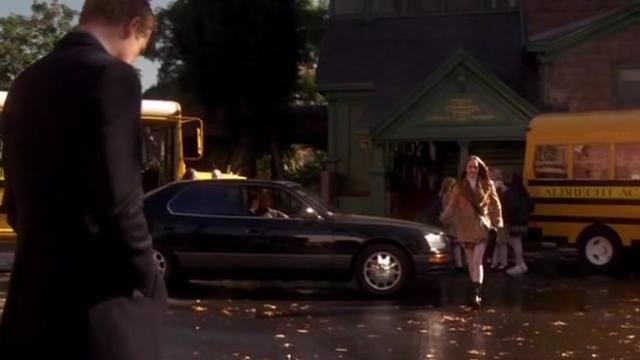 Privilege - 13 серия, 1 сезона, сериала Защитник (2001)